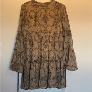 NASTY GAL NUDE STENCIL FLORAL TIERRED MINI DRESS